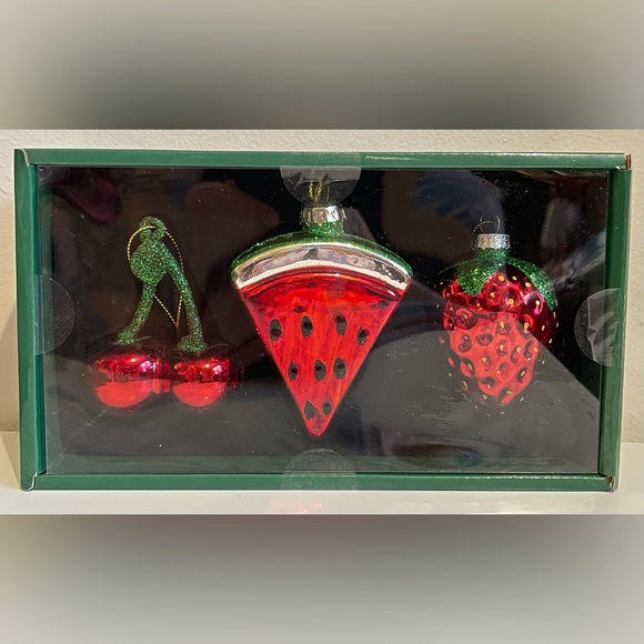 Set Of Three Large Fruit Ornaments Home Decor - Kitchenn Decor Fruit Decor - Picture 4 of 7